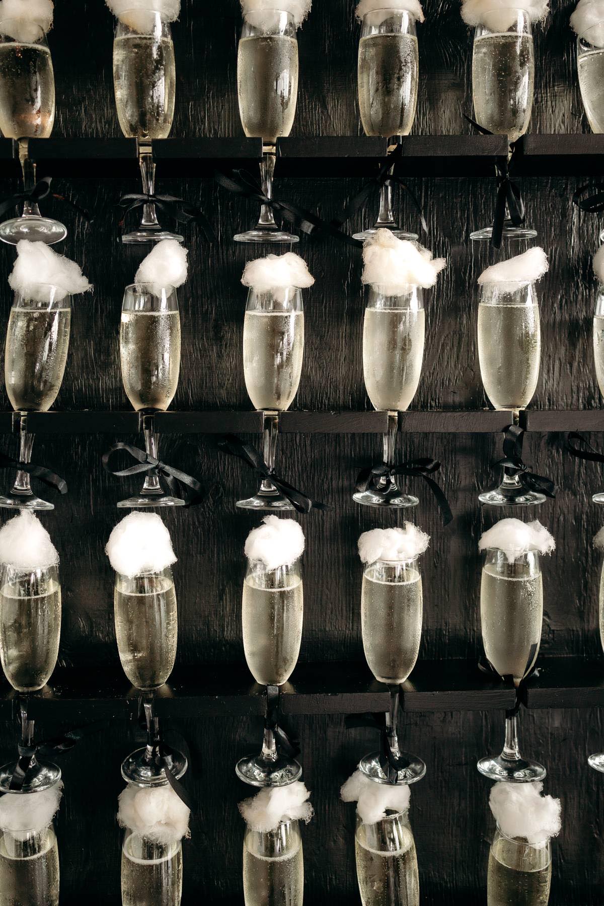 Mur à champagne  PRIX SUITE À VOTRE ACHAT