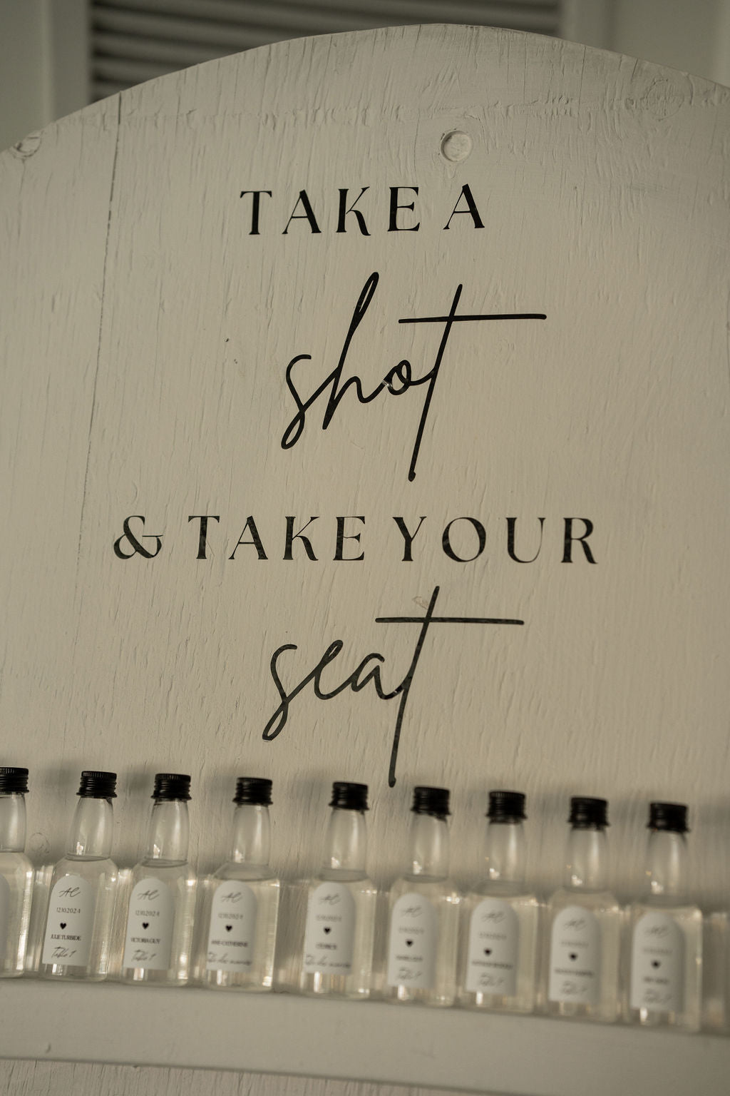 Mur blanc PRIX SUITE À VOTRE ACHAT