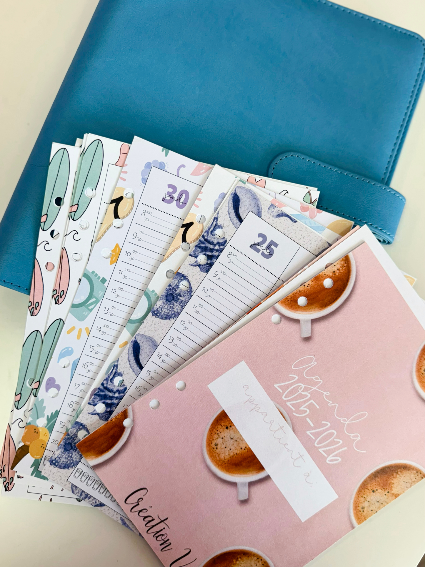 Petit agenda complet prêt à partir – intérieur + couverture